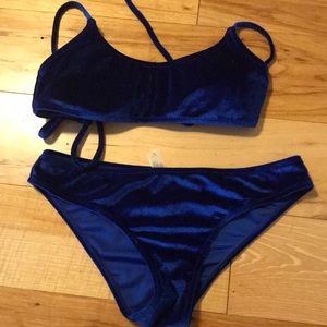 Velvet bikini